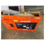 ONN ROKE TV 32' W/ BOX
