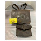 APPEARS CIVIL WAR ERA LEATHER POUCH & BADGE,