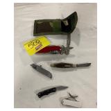 GROUP OF POCKET KNIVES