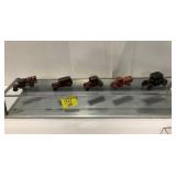 37' LONG METAL & GLASS SHOWCASE W/ 5 ANTIQUE