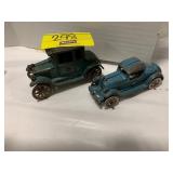 2 ANTIQUE ARCADE METAL CARS