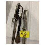 US & EAGLE W/ SCROLLING ETCHED BLADE SWORD W/