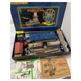 ANTIQUE ERECTOR SET IN CASE