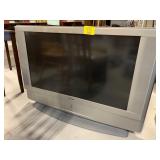 UNTESTED SONY TV 42' WEGA