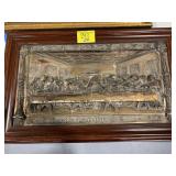 29' LONG PLASTIC FRAMED METAL LAST SUPPER PICTURE