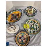 GROUP OF COLORFUL MEXICAN POTTERY PLATES