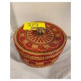 APPEARS VINTAGE NATIVE AMERICAN THEMED LIDDED