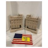 PAIR OF SOMERSET HOUSE LONDON BOOKENDS, AMERICAN