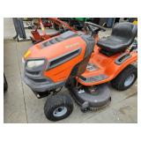 HUSQVARNA YTA18542 RIDING LAWN MOWER WITH 42'