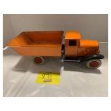 ANTIQUE ORANGE & BLACK METAL TRUCK TOY