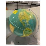 PLASTIC WORLD GLOBE