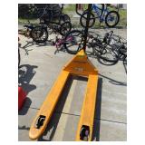 FORWARD BRAND PALLET JACK