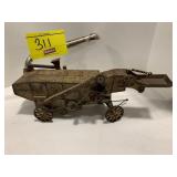 ANTIQUE ARCADE MCCORMICK DEERING THRASHING TOY