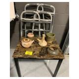 MARBLE-STYLE END TABLE, WALKERS, GROUP OF STUDIO