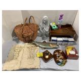 HEART BASKET, LIGHTBULBS, WALL PLAQUES, FISH
