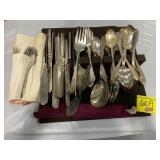 GROUP OF SILVERPLATE FLATWARE