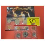 1999-P&D US MINT COIN SET
