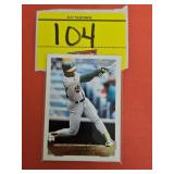 GOLD CARD 1993 TOPPS HOF RICKEY HENDERSON