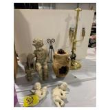 FIGURINES, CHERUB WALL PLAQUES, BRASS LAMP, METAL