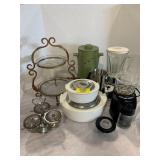 BLENDERS, 2-TIER PLATE SERVING STAND, CONDIMENT