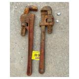 2 PIPE WRENCHES