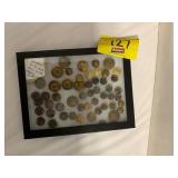 SHOWCASE W/ ANTIQUE MILITARY ARTIFACTS FROM