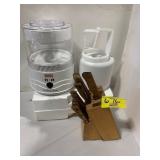 KNIFE BLOCK SET, ICE CREAM MAKER