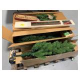 PALLET OF CHRISTMAS Dï¿½COR OF ALL KINDS