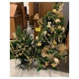 2 CHRISTMAS TREES