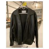 SZ XL WILSON LEATHER JACKET - VERY NICE
