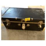 STEAMER TRUNK