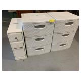 CABINET, 2 PLASTIC STORAGE DRAWERS