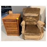 BROWN UPHOLSTERED ACCENT CHAIR, WOODEN FILE