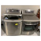 LG WASHER & MATCHING DRYER - APPEAR TO BE IN GOOD