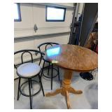 HIGH-TOP WOODEN PEDESTAL TABLE, PAIR OF METAL