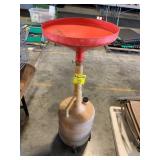 ROLLING PLASTIC OIL CATCHER
