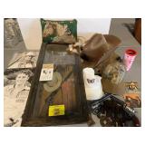 JOHN WAYNE PRINTS, GROUP OF WESTERN THEMED Dï¿½COR,