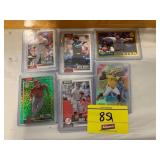GROUP OF BASEBALL STAR CARDS