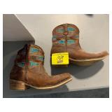 ROPER SZ9.5 SOUTHWESTERN STYLE BOOTIES
