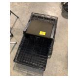 2 PET CRATES, PET STEP