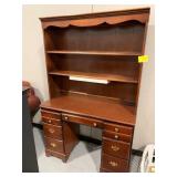 2-PIECE PRESSED WOOD DESK