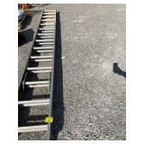 ALUMINUM EXTENSION LADDER