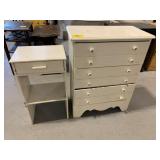 WHITE PAINTED WOODEN CHEST OF DRAWERS W/ FLOWER