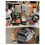 DOG BLANKETS UNDER TABLE, HARDWARE & OFFICE