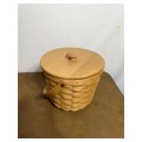 Lonaberger basket with Woodcrafts lid