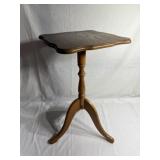 Wooden pedestal plant stand with square top