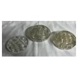 Lot of 3 glass plant frogs