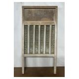Washboard marked Soap Saving Drain Board Family Si