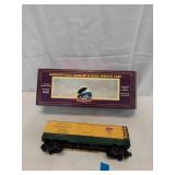 MTH CHICAOG NORTHWESTERN O SCALE REFRIGERATOR