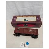 MTH SANTA FE "SUPER CHIEF" O SCALE BOXCAR,